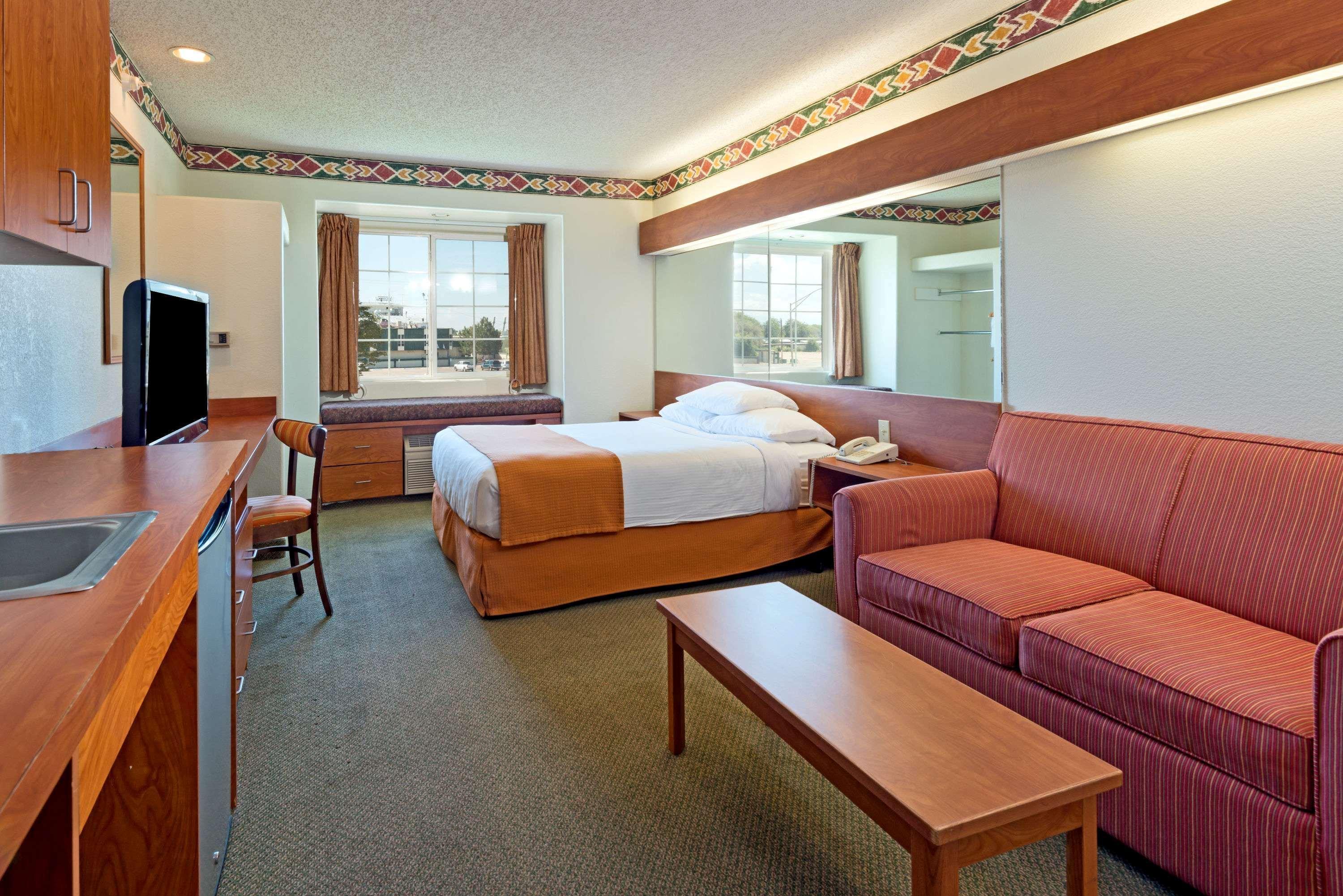 Microtel Inn And Suites Πουέμπλο Εξωτερικό φωτογραφία