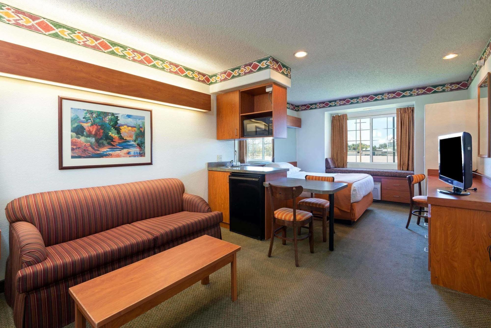 Microtel Inn And Suites Πουέμπλο Εξωτερικό φωτογραφία